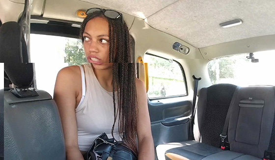[SexInTaxi] Dhalia Janeiro (She forgot money at home / 08.19.2021)