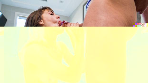 [OnlyTeenBlowjobs] Raven Right (Stepdaughter's Strip Tease / 04.14.2022)