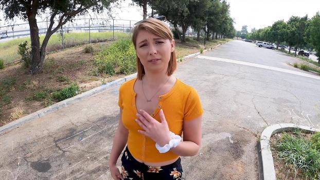 [BangRealTeens] Ginger Grey (Farm Girl Ginger Grey Sucks In Public And Gets A Creampie / 09.12.2022)