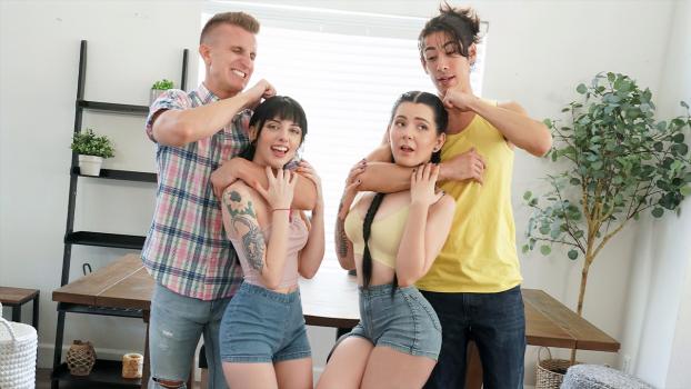 [SisSwap] Lily Thot, Kitty Cam (Fourway Dare / 11.06.2022)