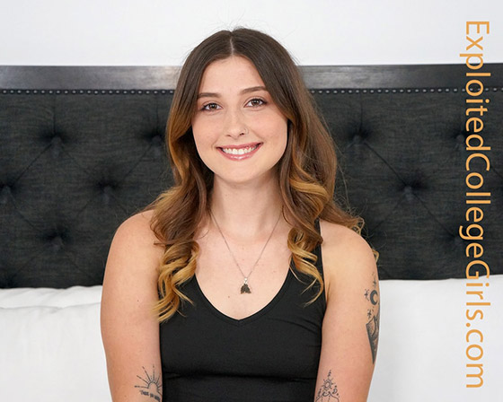 [ExploitedCollegeGirls] Aurora Lee (I’m Seriously Dickmatized or Something / 04.12.2023)
