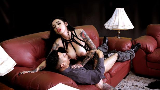 [SexMex] Kitzia Suarez (Sensual Lady Vampire / 06.07.2023)
