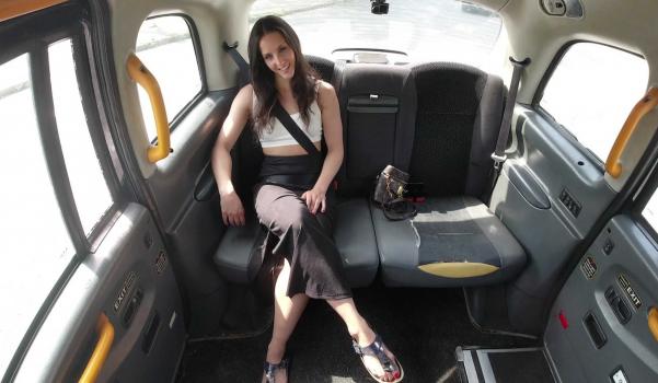 [SexInTaxi] Betzz (Sexy fitness trainer got fucked in the taxi / 07.12.2023)