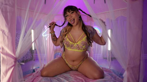 [Inserted] Tomie Tang (Tomie Likes To Tempt / 10.26.2023)