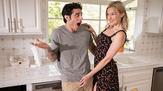 [MommyBlowsBest] Lindsey Lakes (Blonde Widow Wants Her Stepson's Cock / 10.25.2023)