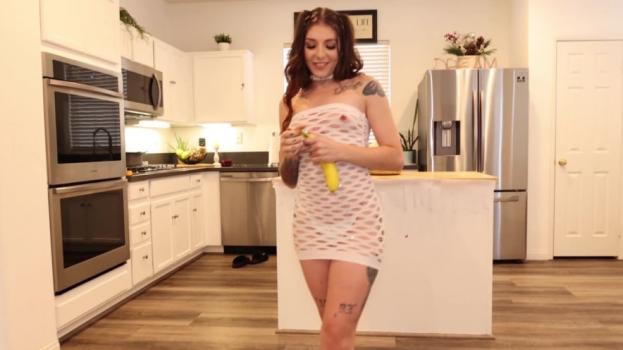 [BadFamilyPOV] Brenna McKenna (Sexy StepDaughter Brenna McKenna Fucks Her Step Daddy / 10.31.2023)