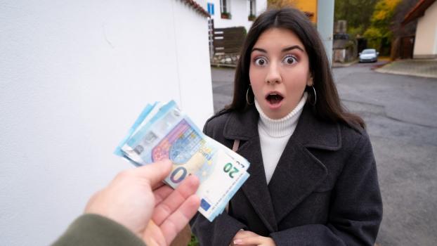 [PublicAgent] Katty West (Petite house cleaner loves to suck / 01.30.2024)