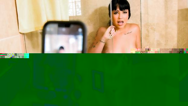 [MyPervyFamily] Beca Barbie (I Can Feel Your Presence / 09.05.2024)
