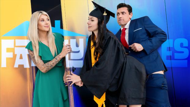 [FamilyStrokes] Selena Love (Graduation Day Cuckquean / 06.06.2025)